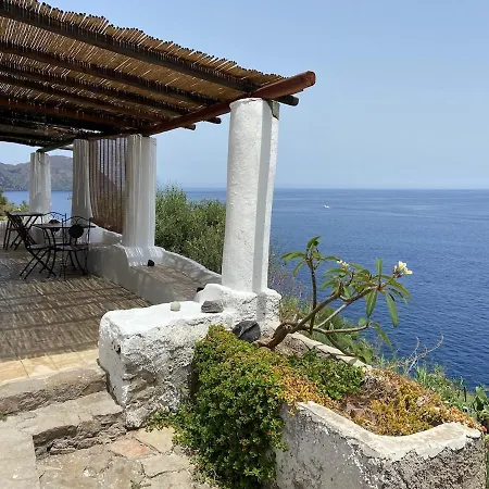 Сasa de vacaciones Traditional Eolian House Luna - Unique Experience