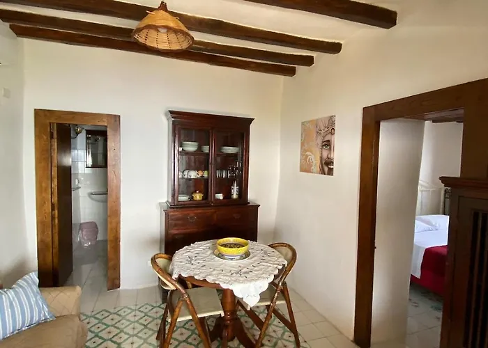 Traditional Eolian House Luna - Unique Experience Ferienhaus