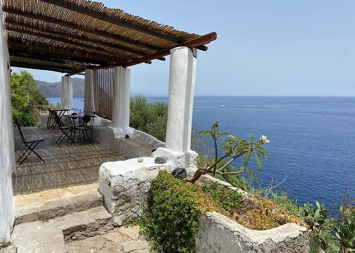 度假居 Traditional Eolian House Luna - Unique Experience